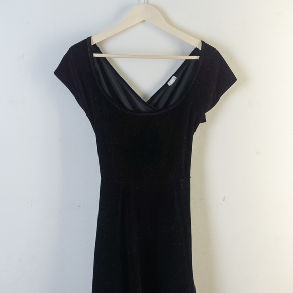 GARAGE velvet black back cutout dress Size L - Picture 2 of 5